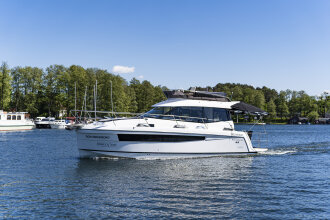 Jacht motorowy Platinum 35 Fly Active IV