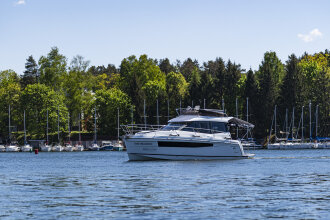 Jacht motorowy Platinum 35 Fly Active IV