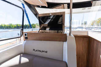 Platinum 40 - Texar II