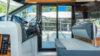 Jacht motorowy Platinum 35 Fly Active III