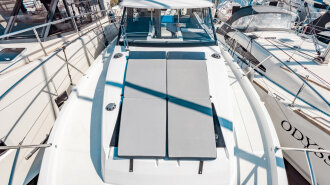 Jacht motorowy Platinum 35 Fly Active III