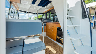 Jacht motorowy Platinum 35 Fly Active III